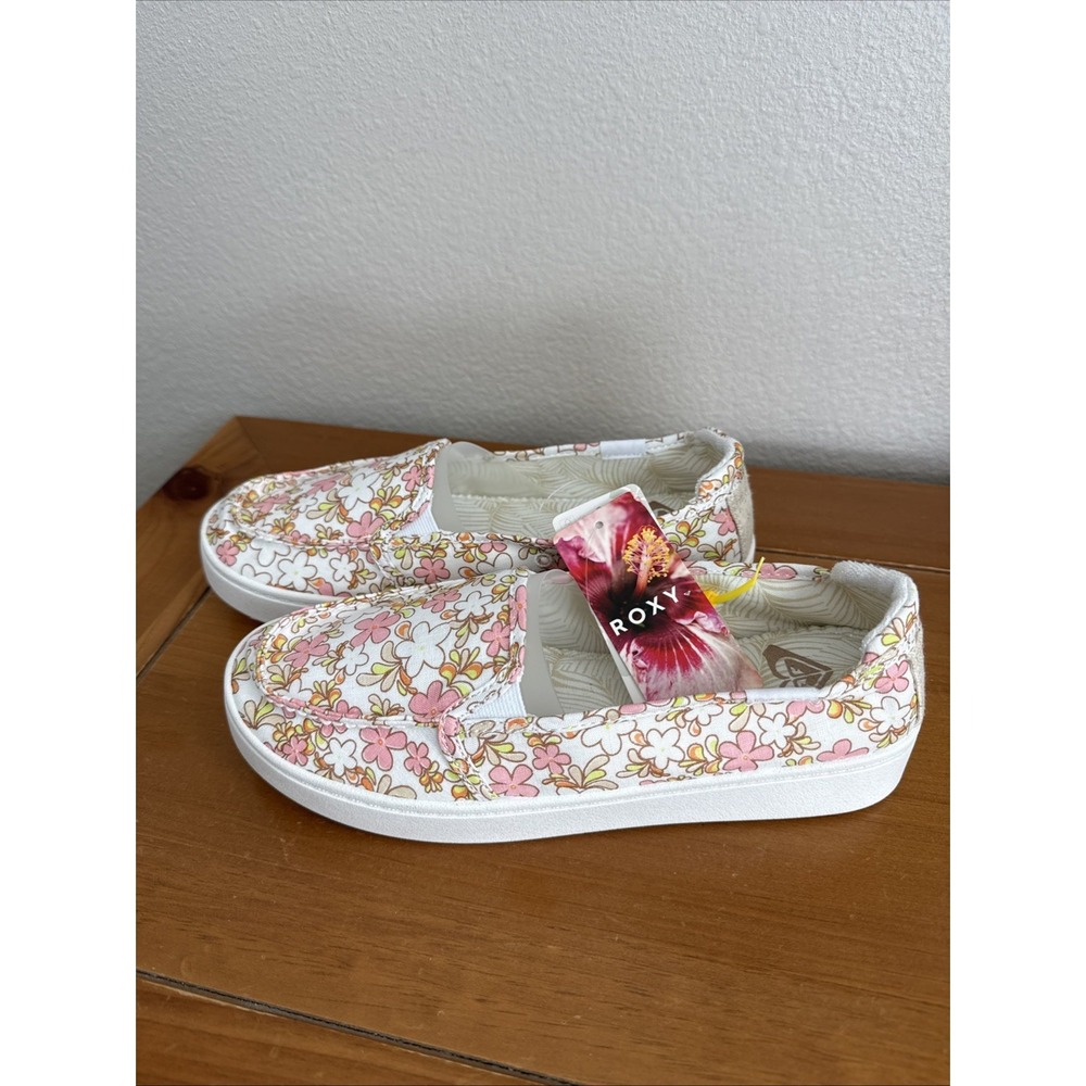 NEW ROXY Minnow Plus Floral Slip On Shoes Size 8.5 Beach Coastal Comfy Resort
